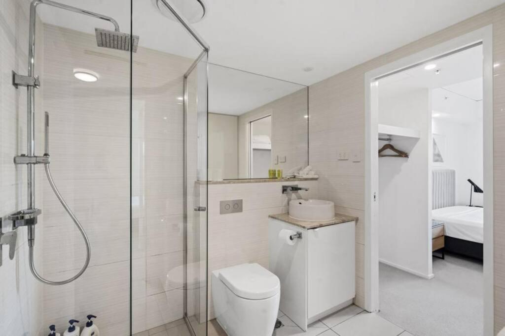 Lovely 2- Bedroom Rental Unit With Free Parking بريزبين المظهر الخارجي الصورة